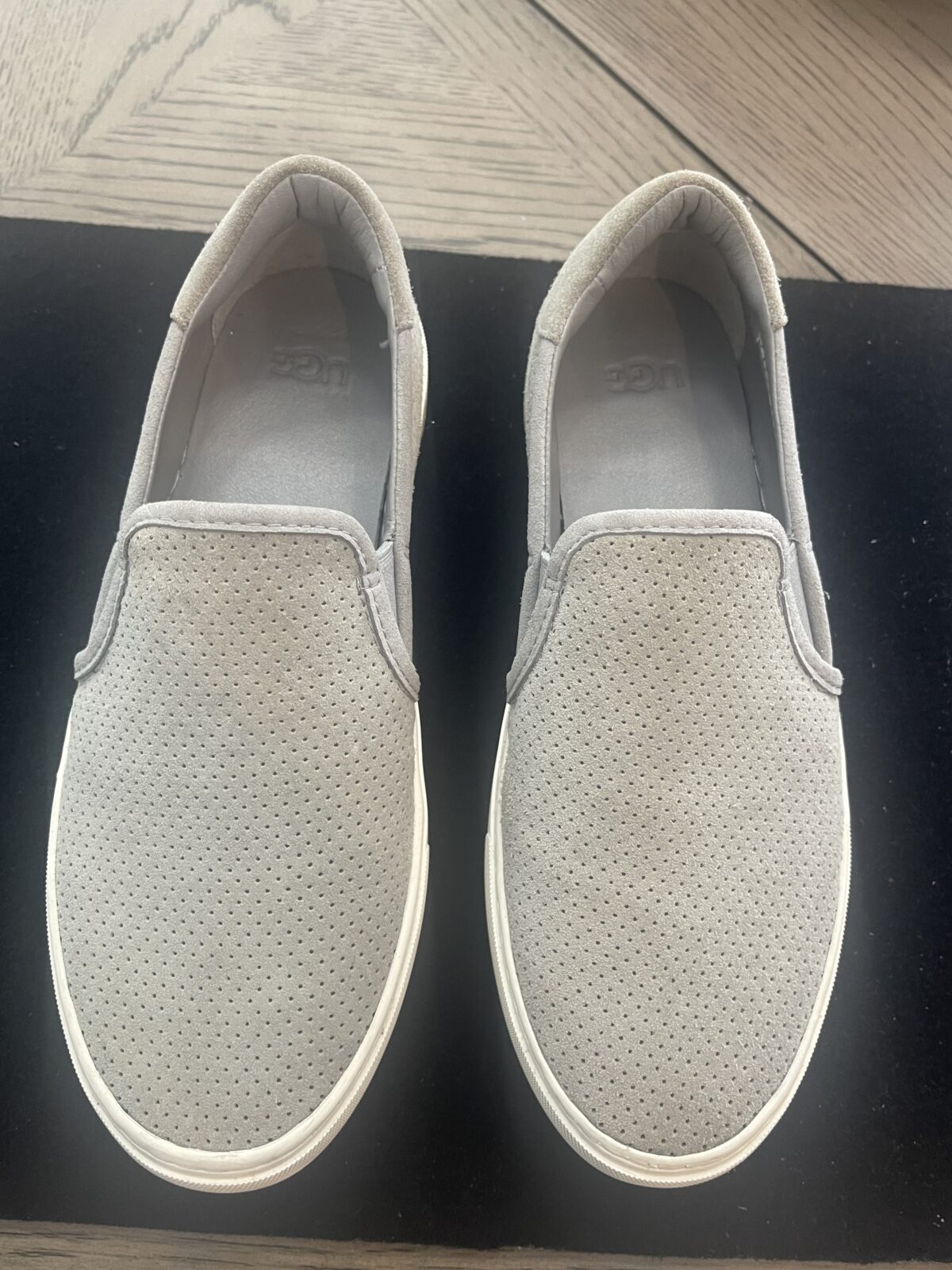 Ugg Gray Slip on shoes | Villages-News.com | Classifieds